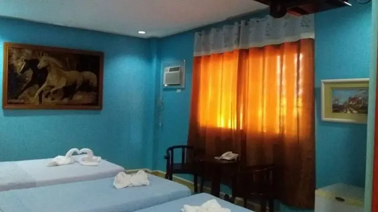 LP Hotel and Resto Bar - Oda