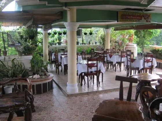 LP Hotel and Resto Bar - Yerinde Yemek