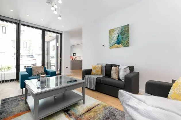 LT Greenwich 3 Bed Townhouse - Öne Çıkan Resim