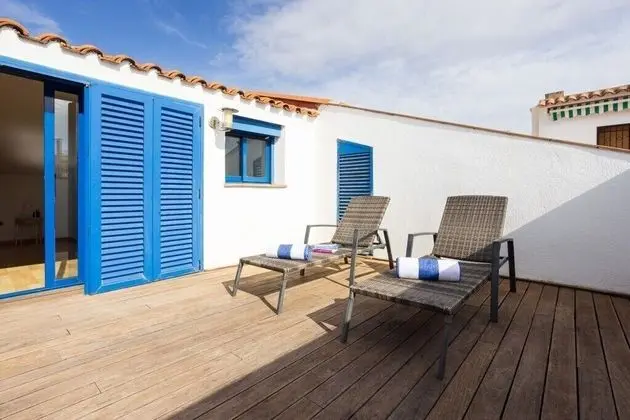 Lucas House by Sitges Group