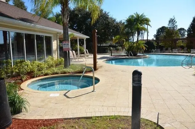 Lucaya 4 Bedrooms 3 Baths Townhome With Resort Pool - Havuz