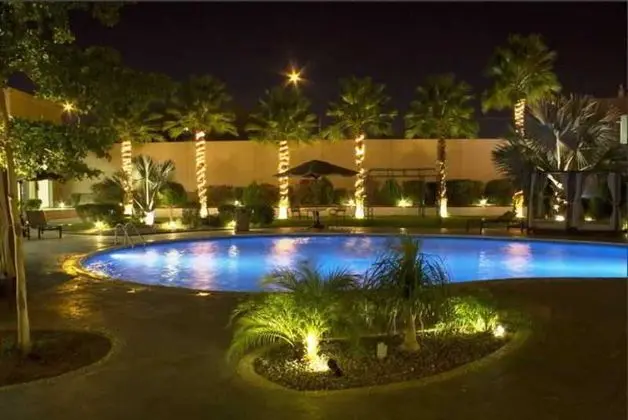 Lucerna Hermosillo - Havuz