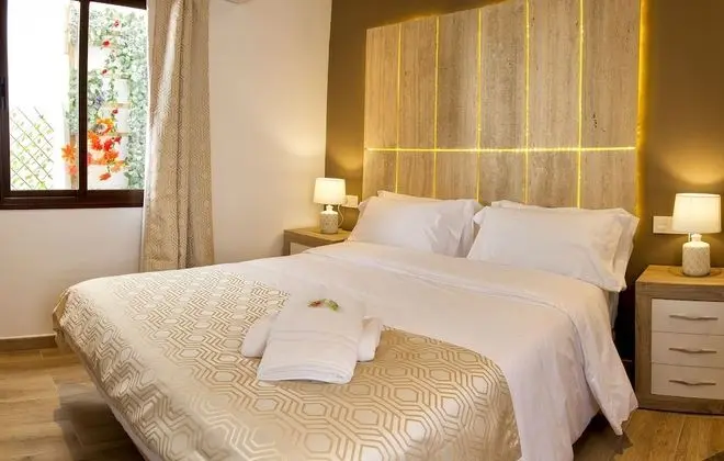 Lucero 12 Marbella Hostal Boutique - Oda