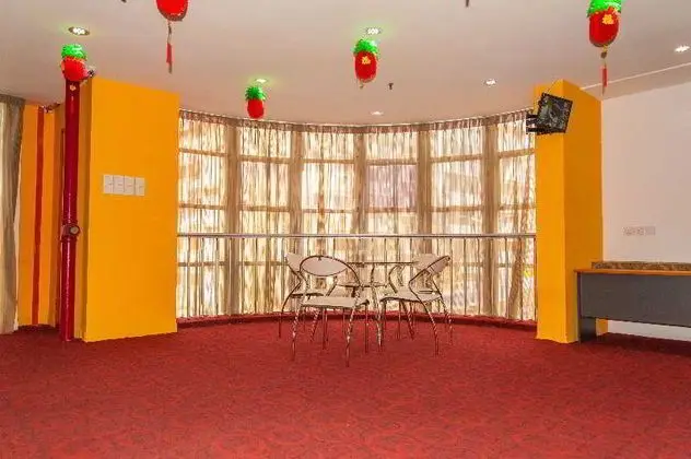 Lucky 11 Hotel