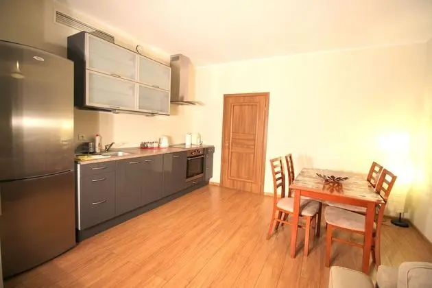 Lucky Apartments Business Old Town - Oda