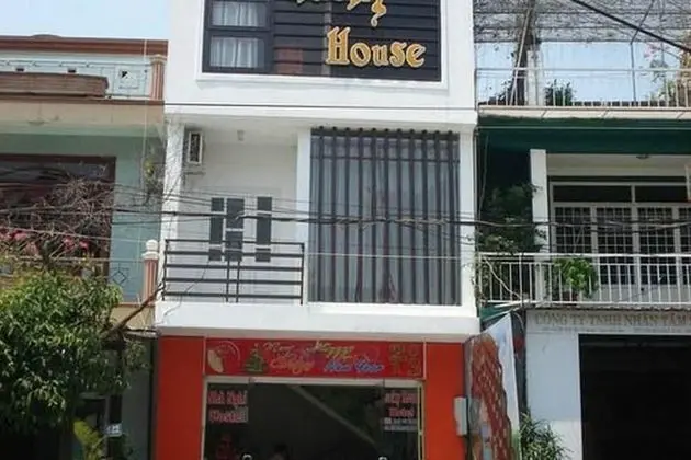 Lucky House Hotel - Dış Mekan
