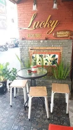 Lucky House Phra Sing Chiangmai - Hostel