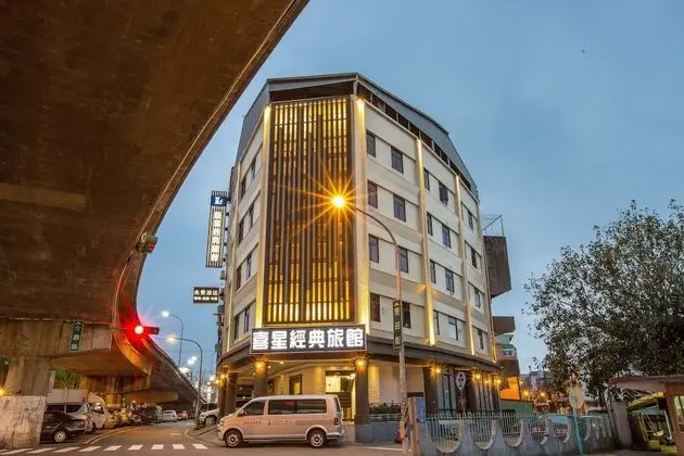 Luckynews Classic Hotel