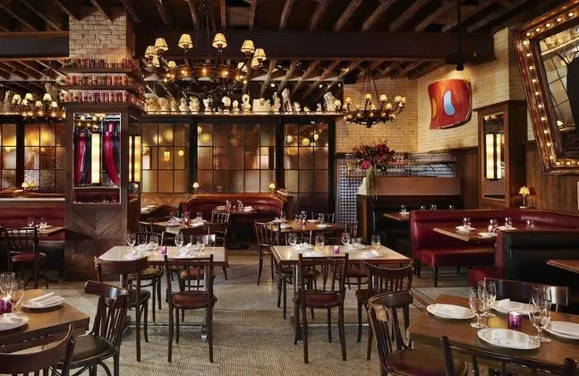 The Ludlow Hotel - Yerinde Yemek