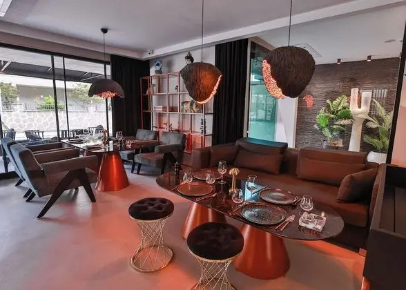 Luff Living Adult Only (+12) - Yerinde Yemek