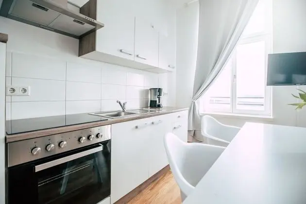 Luga Homes – Stadthaus - Mutfak