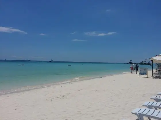 Lugar Bonito Hotel Boracay - Plaj