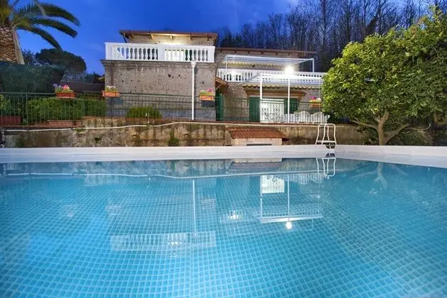 Villa Luisa play& pool - Dış Mekan