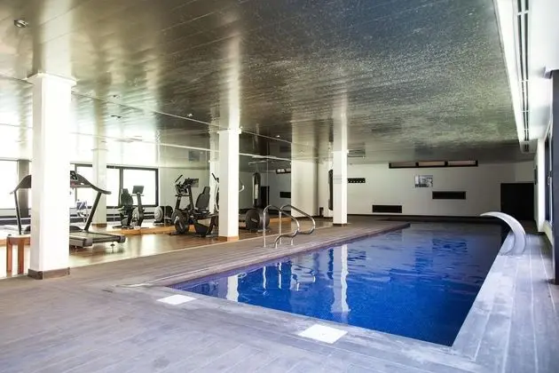 Lujoso apartamento con piscina interior - Öne Çıkan Resim