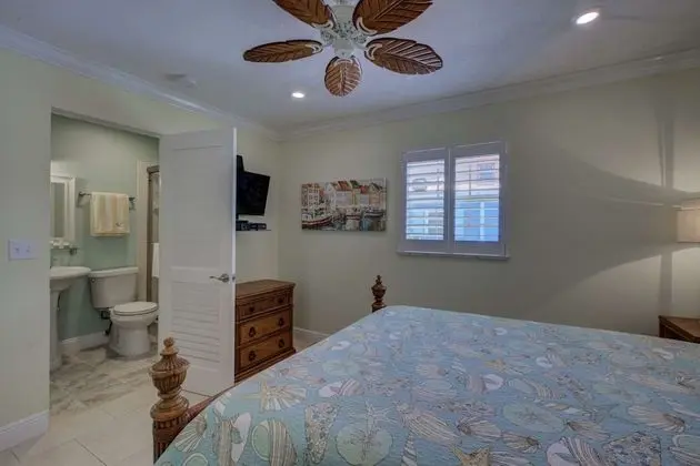 Lulu's Key House Loggerhead 2/2 Upstairs - Oda