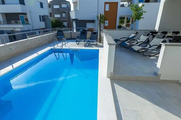 Lumada - 3Bedroom Apartment with Pool - Dış Mekan