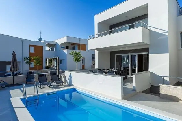 Lumada - 3Bedroom Apartment with Pool - Havuz