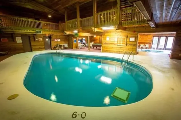 Lumberjack Inn - Havuz