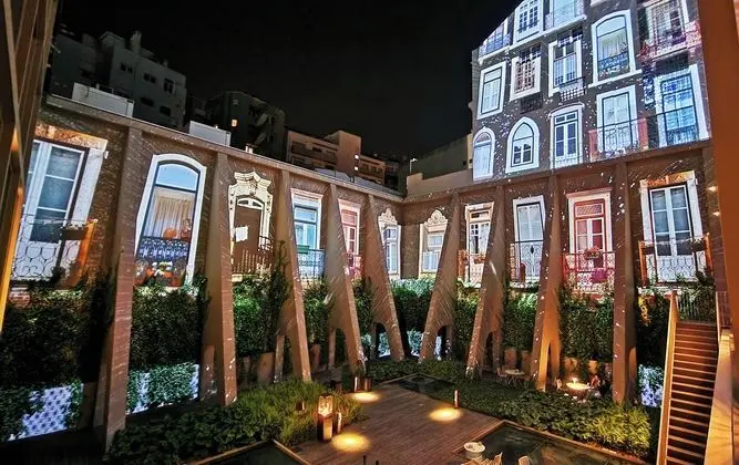 Lumen Hotel & The Lisbon Light Show - Öne Çıkan Resim