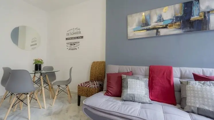 Luminoso Apartamento en la Alfalfa