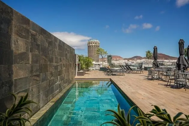 THe Lumm Hotel - Havuz