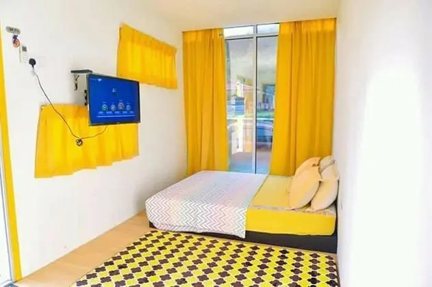 Lumut Cube Homestay Kontena - Oda