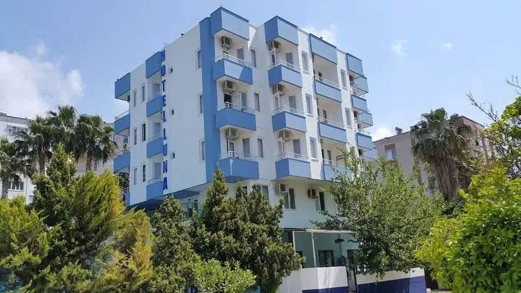 Luna Hotel