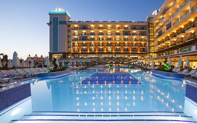 Luna Blanca Resort & Spa - 1