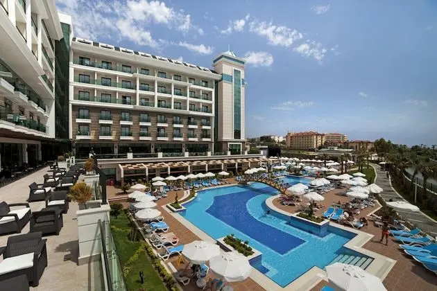 Luna Blanca Resort & Spa - 8
