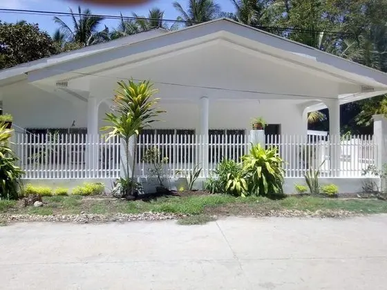 Luna Oslob Extension House