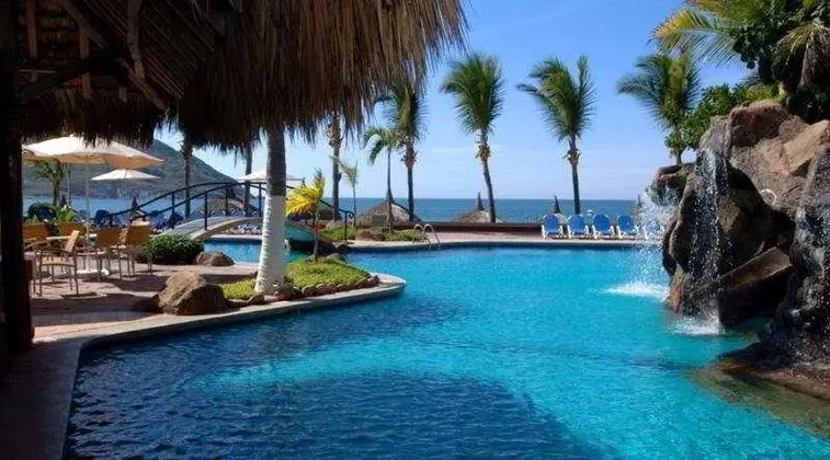 Luna Palace Hotel & Suites - Havuz