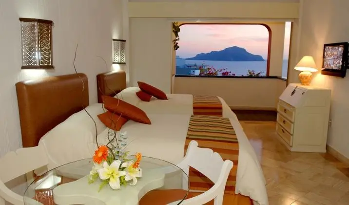 Luna Palace Hotel & Suites - Oda