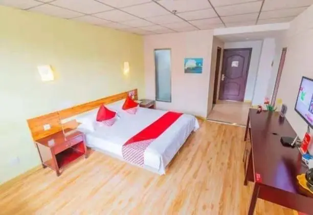 Luoya Fengqing Hotel