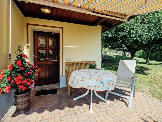 Luring Apartment in Plankenstein near Forest - Dış Mekan
