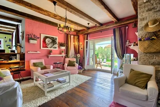 Lush Villa in Baderna With Artistic Interiors & Pool