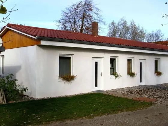 Lush Bungalow in Börgerende-rethwisch With BBQ - Dış Mekan