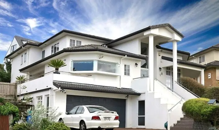 Lush & Co Auckland Bed & Breakfast