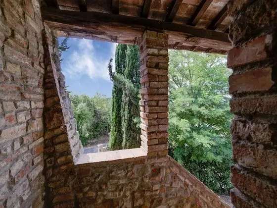 Lush Farmhouse in Gambassi Terme-fi With Tennis Court