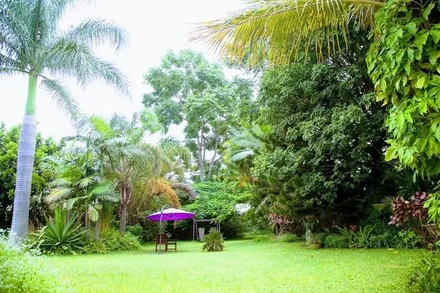 Lush Gardens Apartment 1