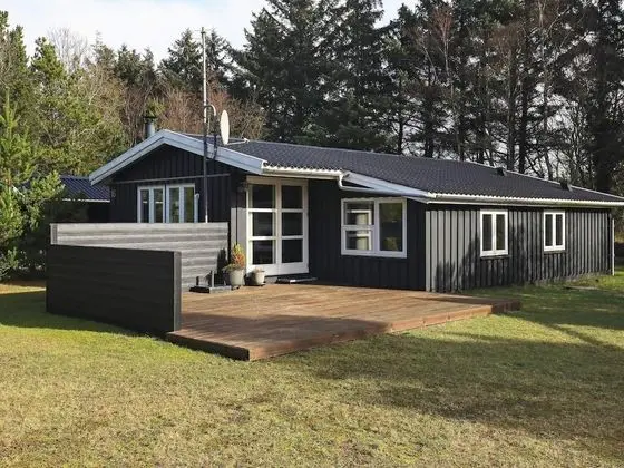 Lush Holiday Home in Blavand With Sauna