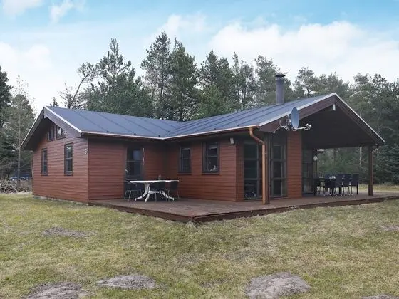 Lush Holiday Home in Brovst With Sauna