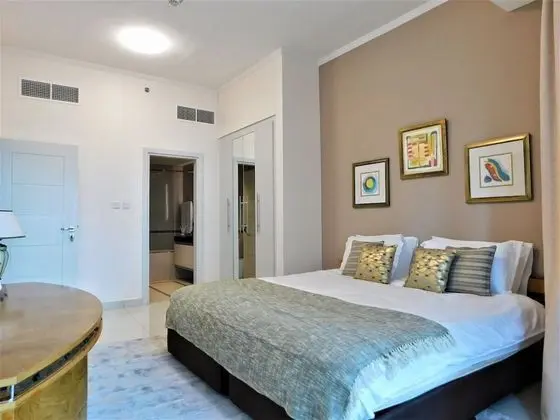 Luton Vacation Homes Damac Heights - Oda