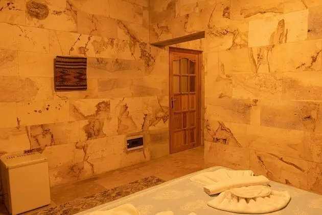 Luwian Stone House - Oda