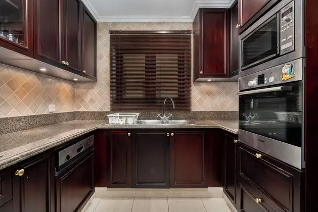 Lux BnB 1BD I Souk Al Bahar I Burj Views - Mutfak