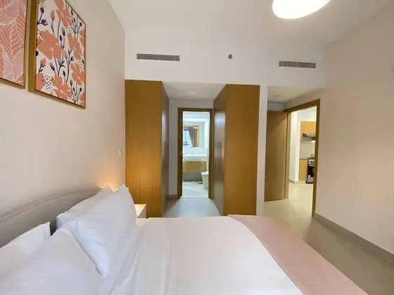 Lux BnB Bellevue Tower