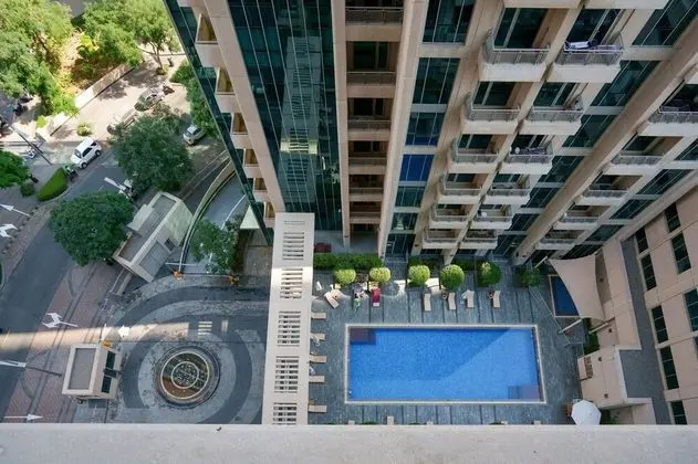 Lux BnB Boulevard Central - Fountain View - Havuz