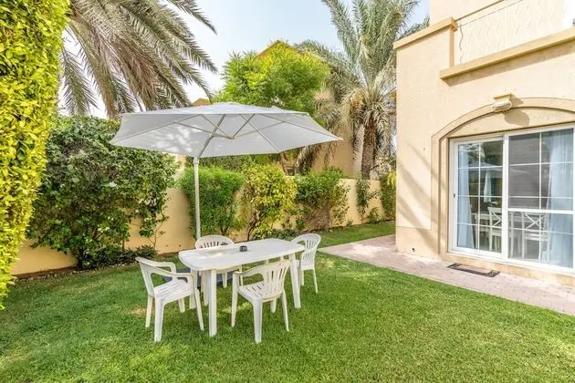 Lux BnB Springs Villa Private Garden