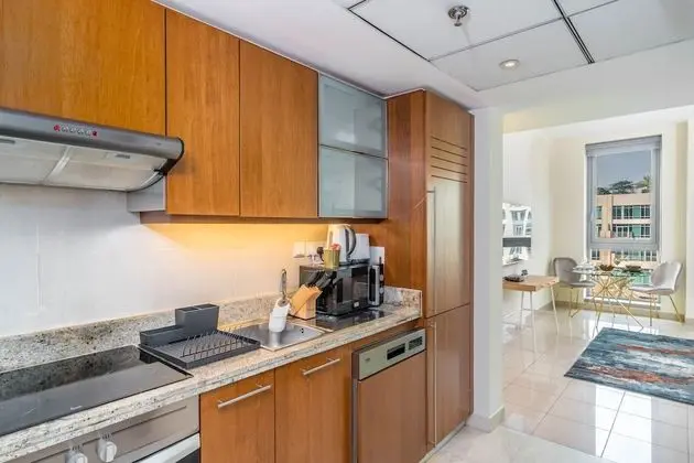 Lux BnB Stand Point Tower - BLVD Views - Mutfak