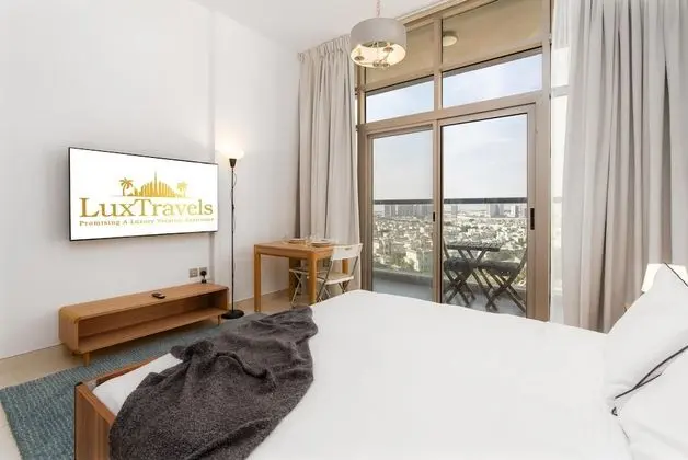 Lux BnB Studio Al Furjan - Oda