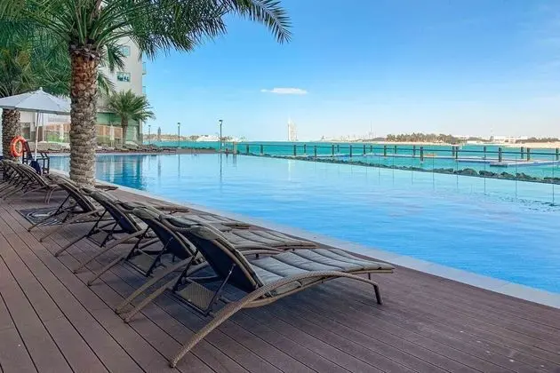 LUX Holiday Home - Azure Residence 2 - Havuz